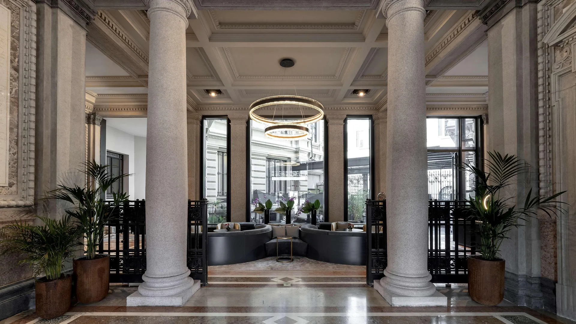 Hotel Radisson Collection Hotel, Palazzo Touring Club Milan