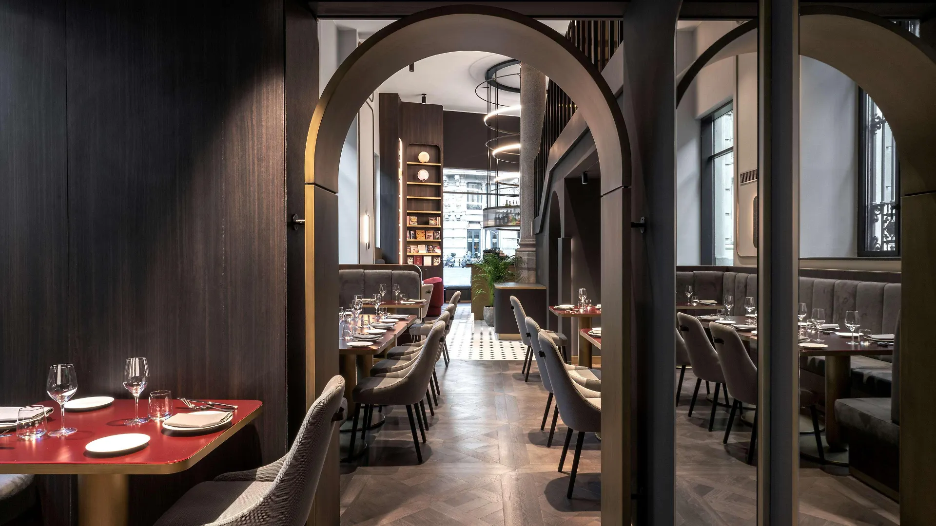 ***** Hotel Radisson Collection Hotel, Palazzo Touring Club Milan Italy