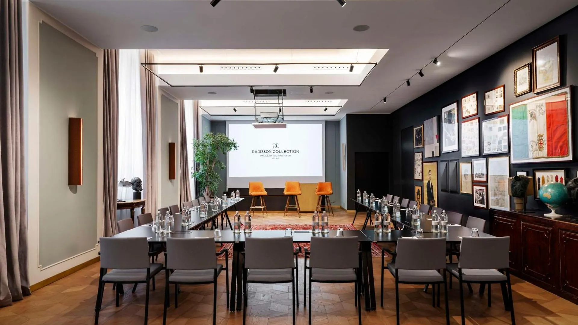 Отель Radisson Collection Hotel, Palazzo Touring Club Милан