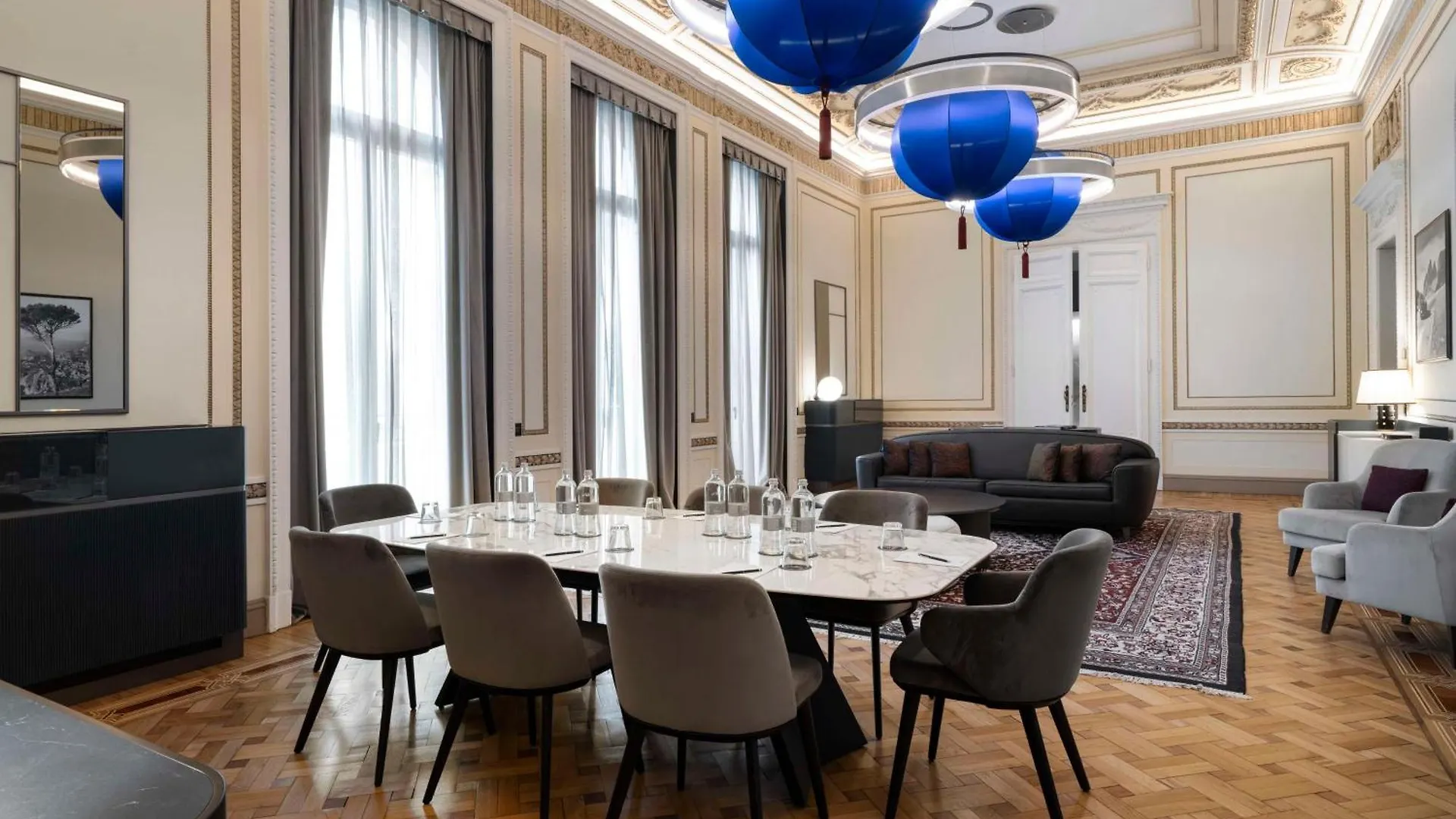 Radisson Collection Hotel, Palazzo Touring Club Milan 5*,